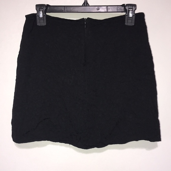 Skylar + Madison Black Leopard Print Mini Skirt Size Large - Picture 5 of 9